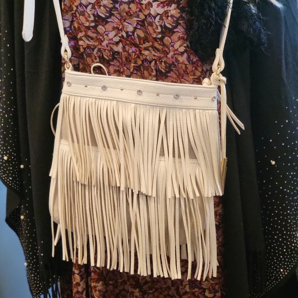 Carlos Santana bag/crossbody STUFFED WITH BOHO JEWLERY 4 PIECES - Picture 7 of 7